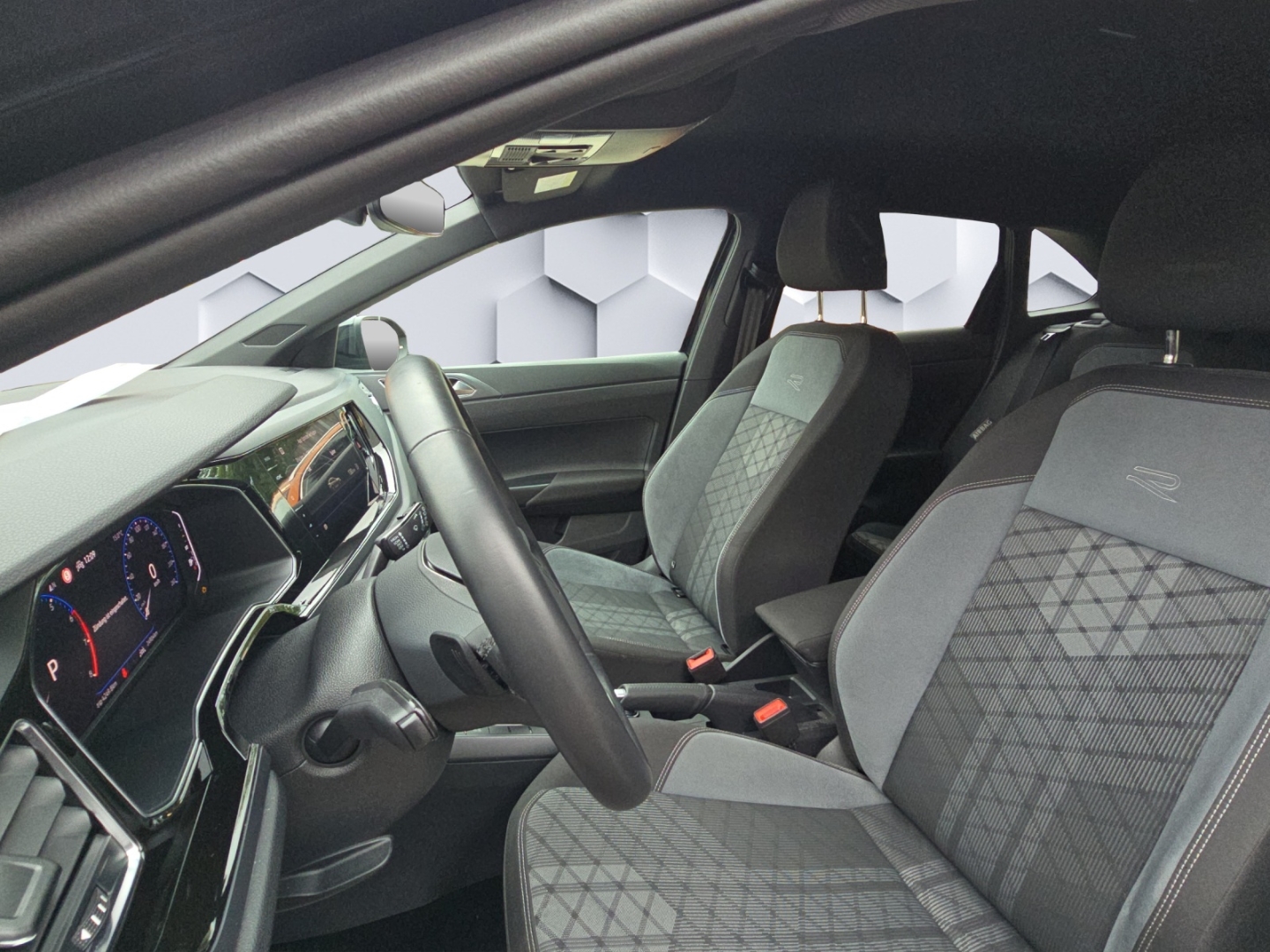 Taigo R-Line 1.5TSI 110kW DSG AHZV MatrixLED GJR ACC Rückfahrkamera Sitzheizung