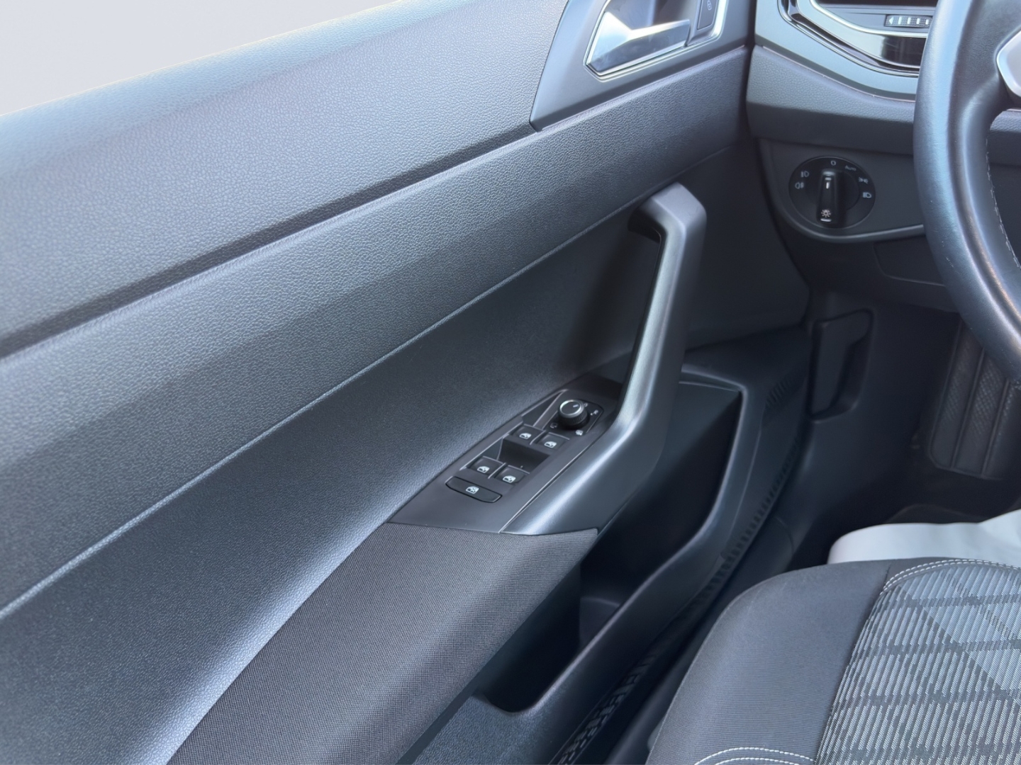 Taigo R-Line 1.5TSI 110kW DSG MatrixLED GJR ACC Rückfahrkamera ParkAssist Sitzheizung