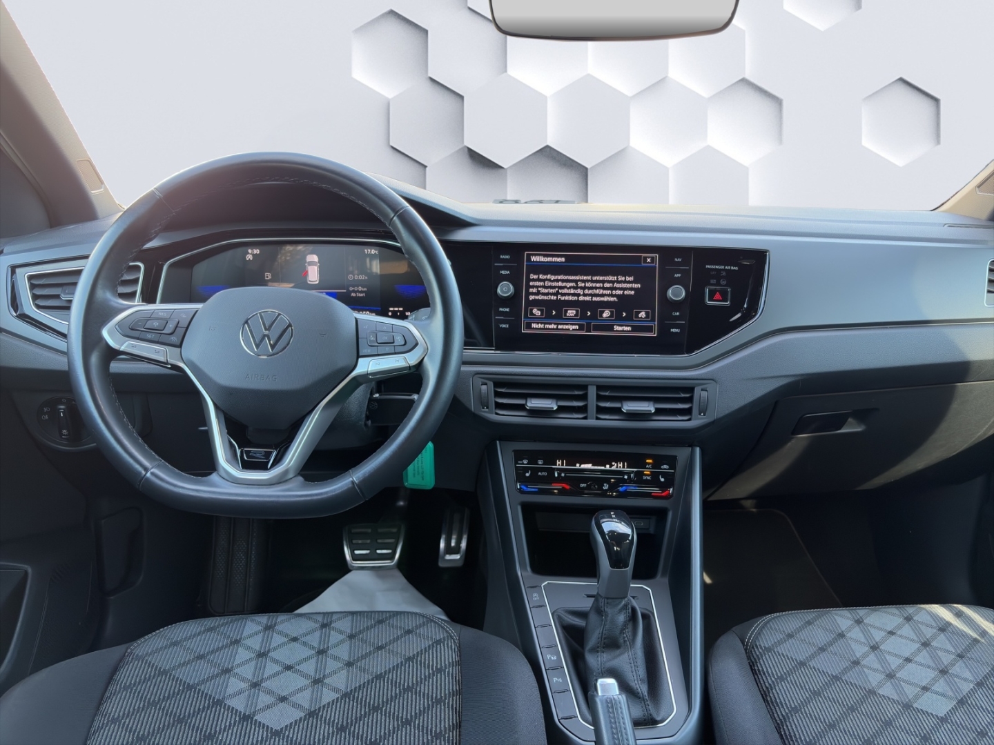 Taigo R-Line 1.5TSI 110kW DSG MatrixLED GJR ACC Rückfahrkamera ParkAssist Sitzheizung