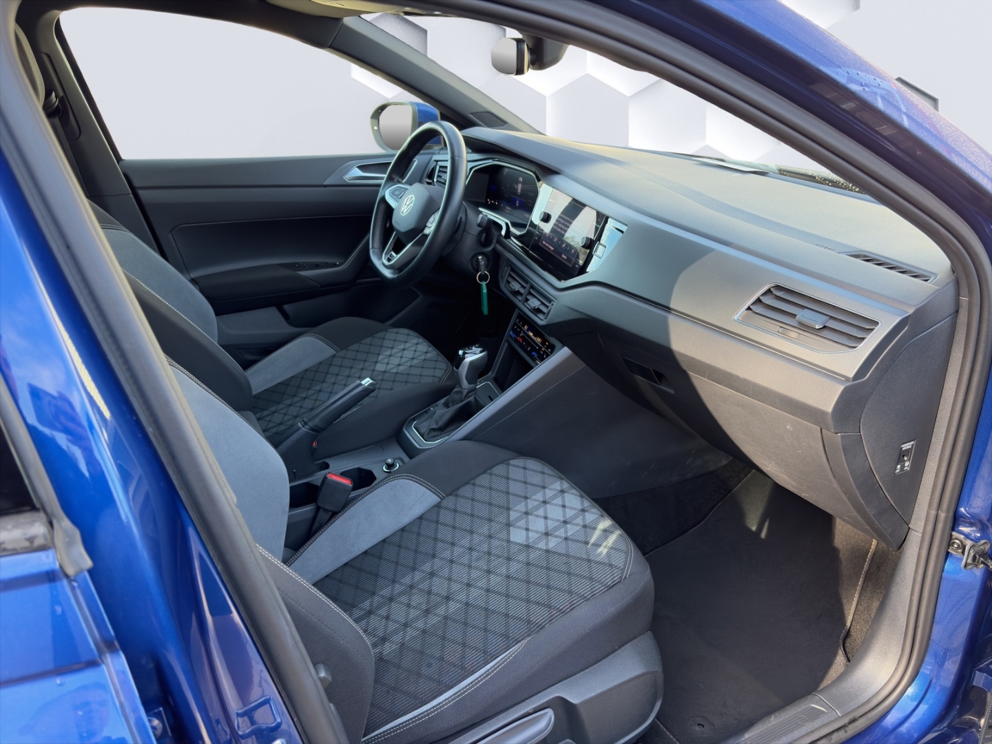 Taigo R-Line 1.5TSI 110kW DSG MatrixLED GJR ACC Rückfahrkamera ParkAssist Sitzheizung