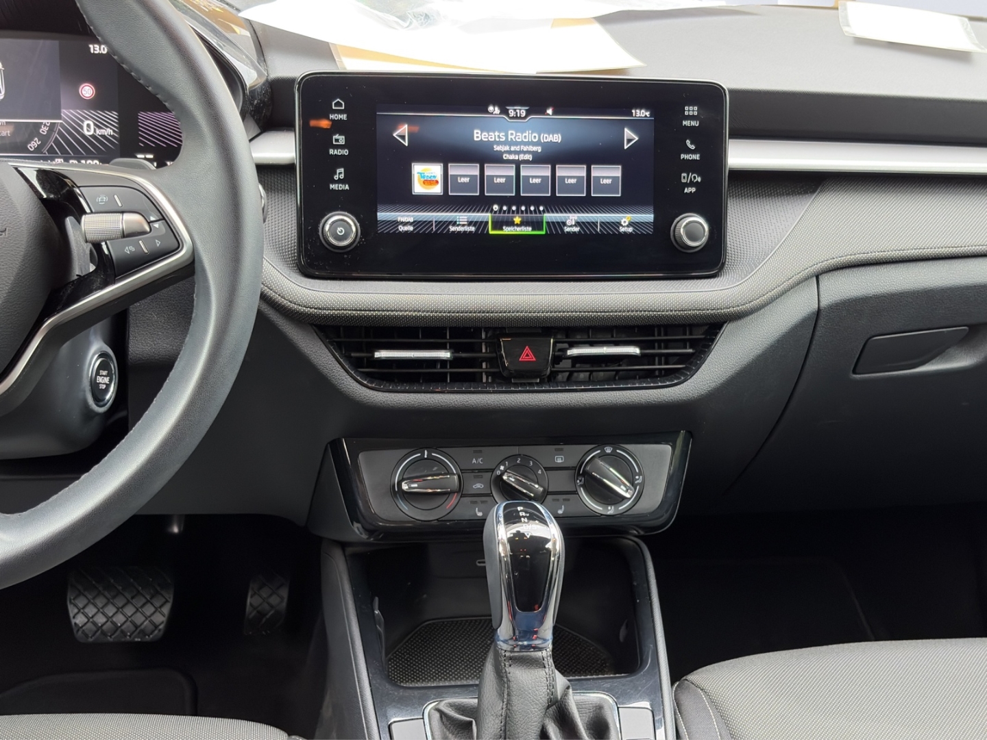 Fabia Selection 1.0TSI 85kW DSG LED PDC Sitzheizung Klima