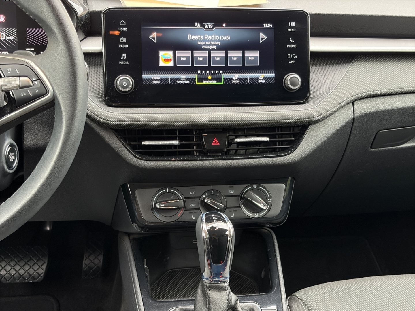 Fabia Selection 1.0TSI 85kW DSG LED PDC Sitzheizung Klima
