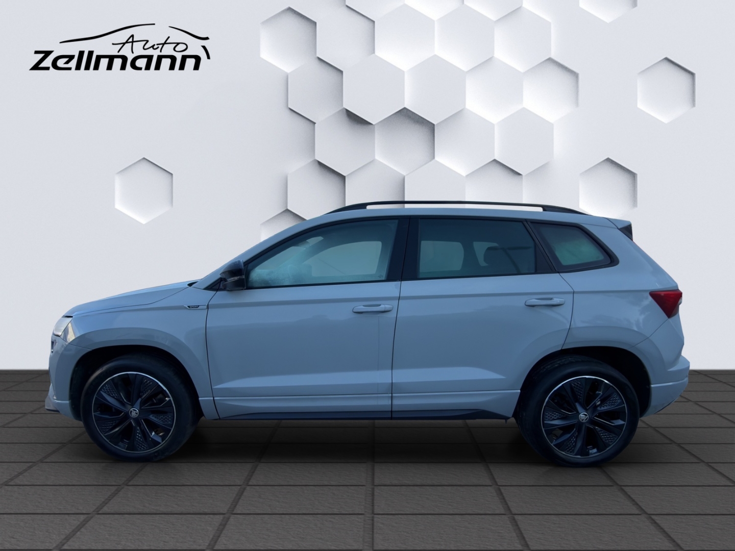 Karoq Sportline 1.5TSI 110kW DSG MatrixLED PanoDach DCC Rückfahrkamera Sitzheizung Standheizung