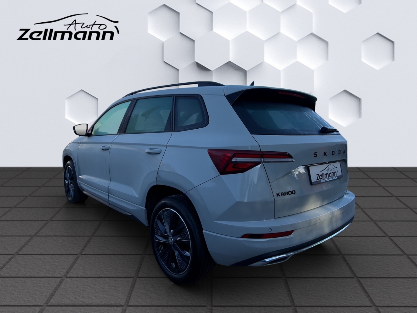 Karoq Sportline 1.5TSI 110kW DSG MatrixLED PanoDach DCC Rückfahrkamera Sitzheizung Standheizung