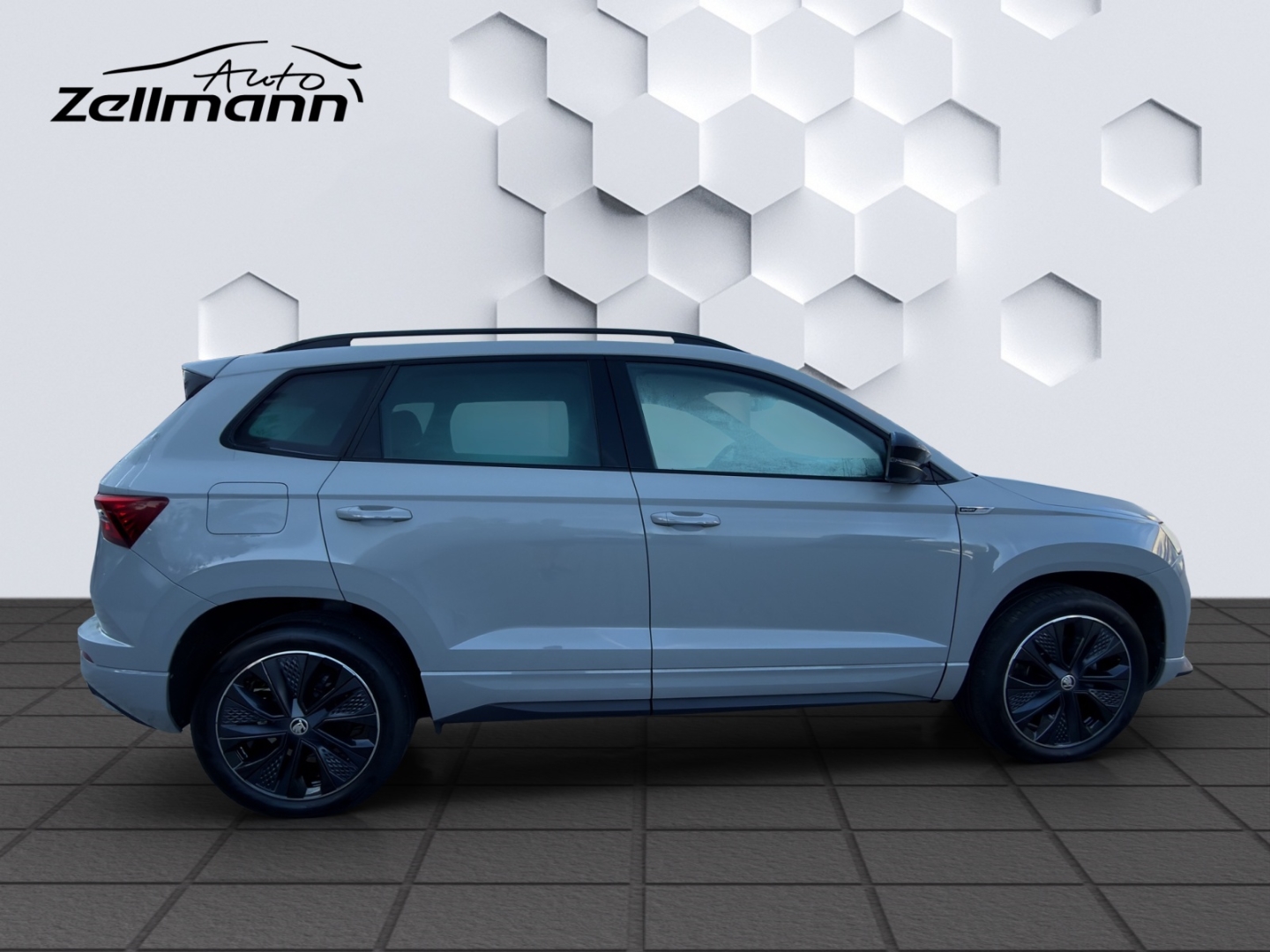 Karoq Sportline 1.5TSI 110kW DSG MatrixLED PanoDach DCC Rückfahrkamera Sitzheizung Standheizung