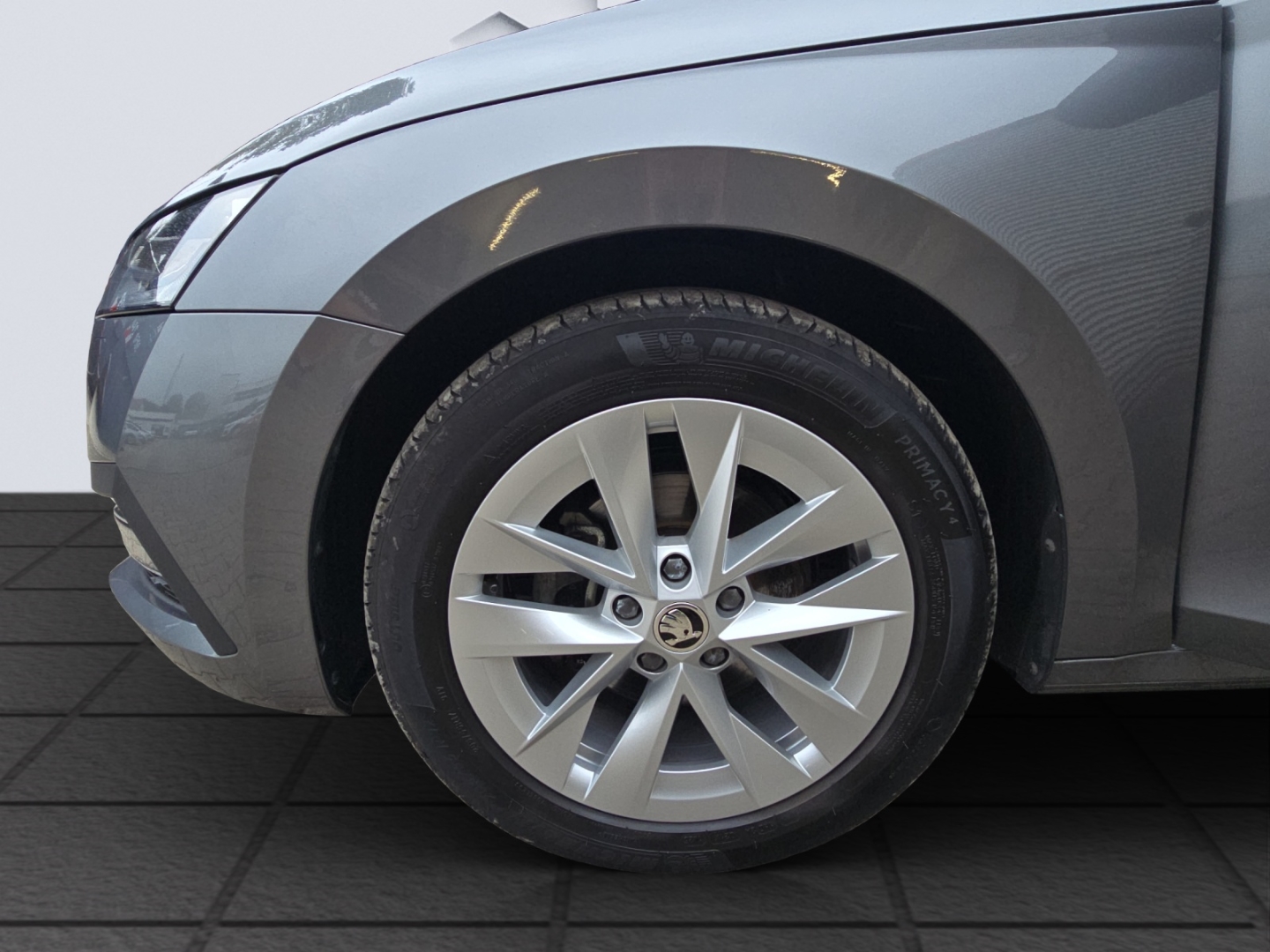 Octavia Combi Style 2.0TDI 110kW DSG AHZV MatrixLED PDC Sitzheizung