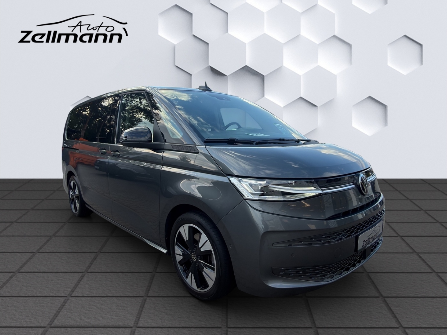 T7 Multivan Life LÜ 2.0TDI 110kW DSG AHZV MatrixLED ACC DCC Standheizung 360 Kamera 7-Sitzer