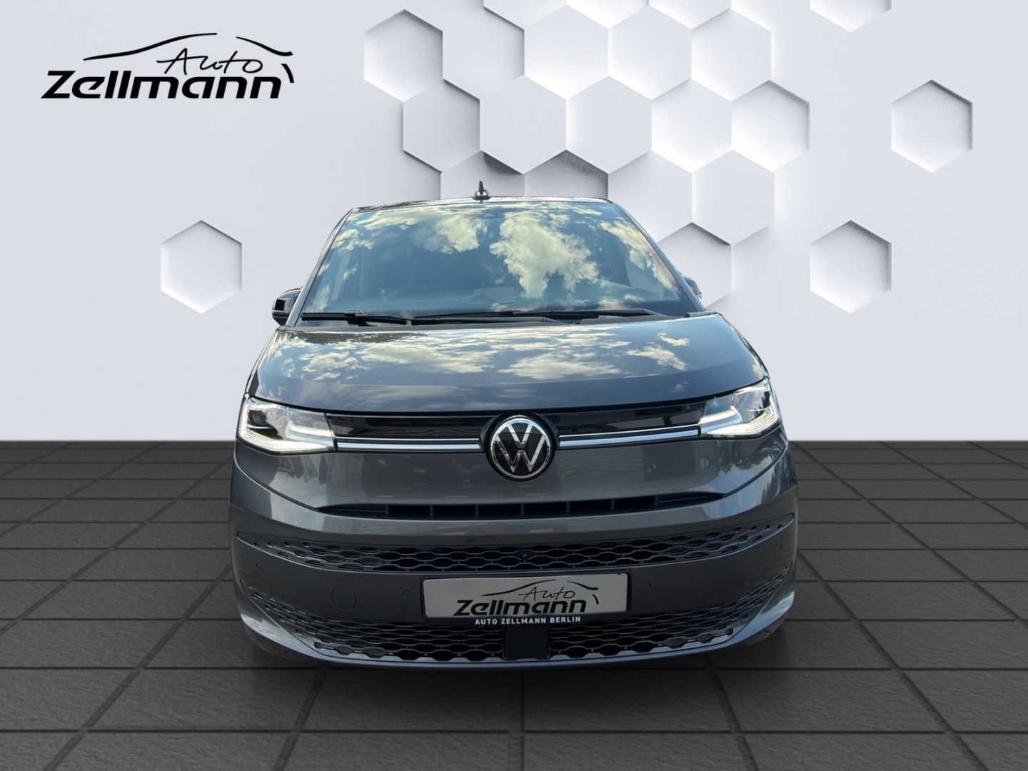 T7 Multivan Life LÜ 2.0TDI 110kW DSG AHZV MatrixLED ACC DCC Standheizung 360 Kamera 7-Sitzer