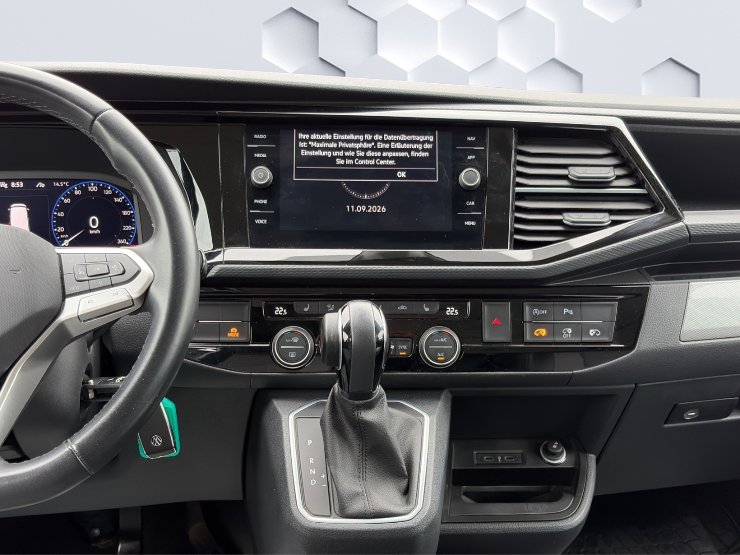 T6.1 Multivan FWD Six Generation SIX 150kW DSG AHZV LED ACC DCC Rückfahrkamera Standheizung