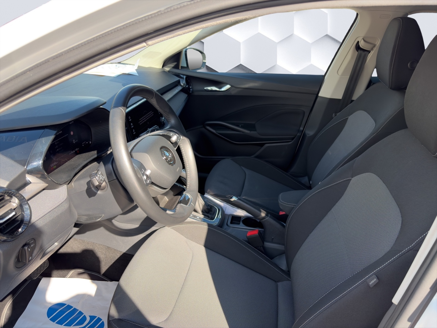 Fabia Selection 1.5TSI 110kW DSG LED PDC Rückfahrkamera Sitzheizung