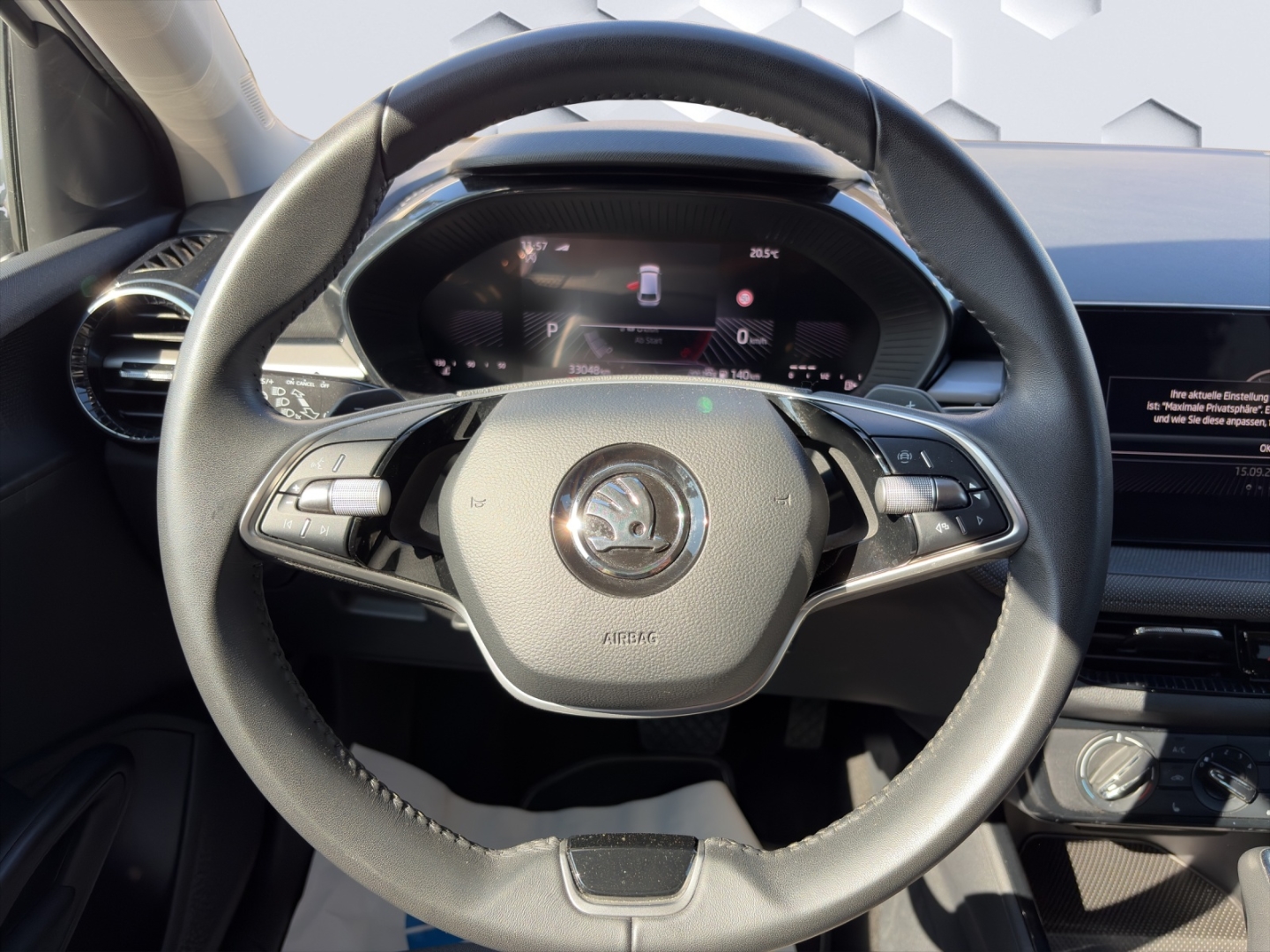 Fabia Selection 1.5TSI 110kW DSG LED PDC Rückfahrkamera Sitzheizung