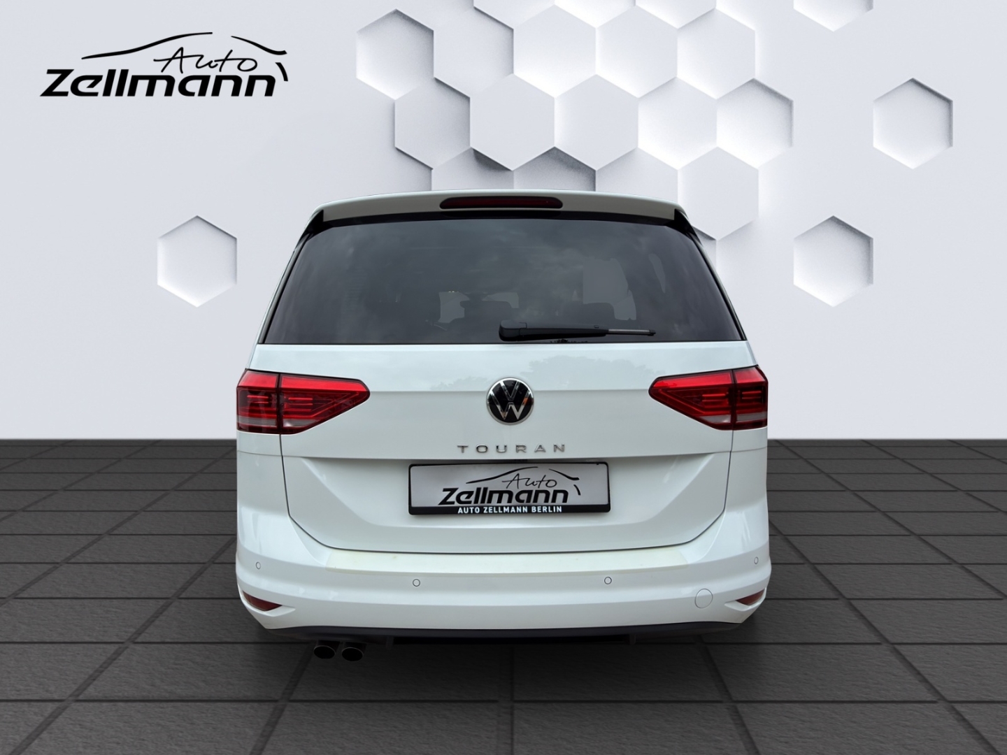Touran Highline 2.0TDI 110kW DSG AHZV LED PanoDach ACC Rückfahrkamera TrailerAssist Standheizung