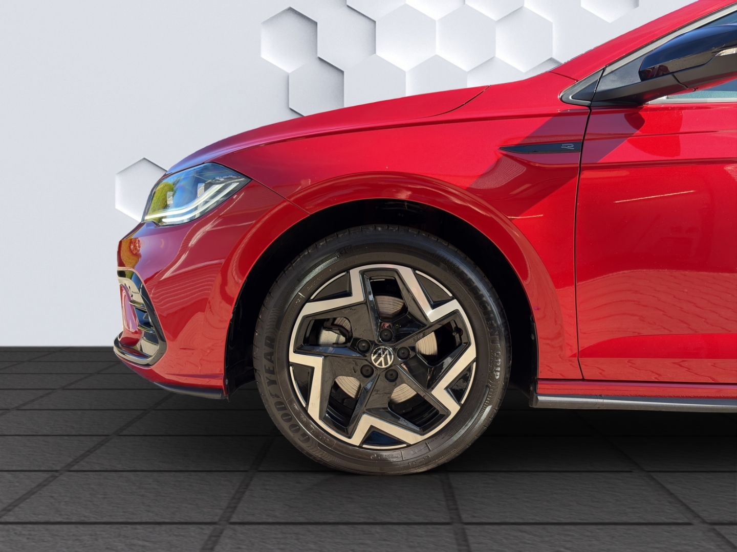 Polo R-Line 1.0TSI 85kW DSG MatrixLED PDC ACC Rückfahrkamera Sitzheizung
