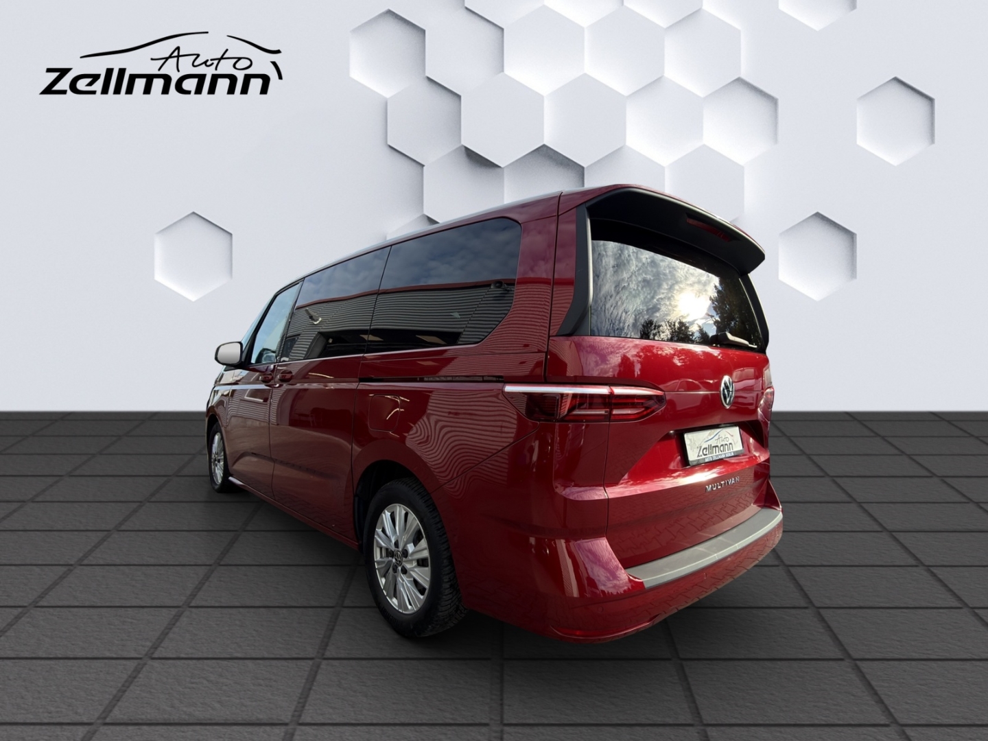 T7 Multivan Life LÜ 2.0TSI 150kW DSG AHZV MatrixLED PanDach HuD GJR ACC Rückfahrkamera Sitzheizung