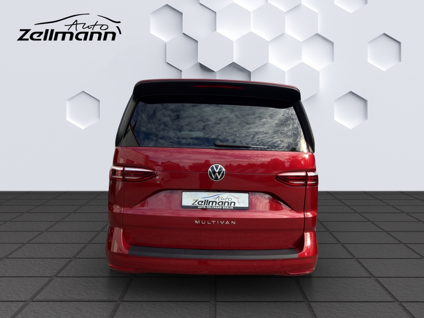 T7 Multivan Life LÜ 2.0TSI 150kW DSG AHZV MatrixLED PanDach HuD GJR ACC Rückfahrkamera Sitzheizung