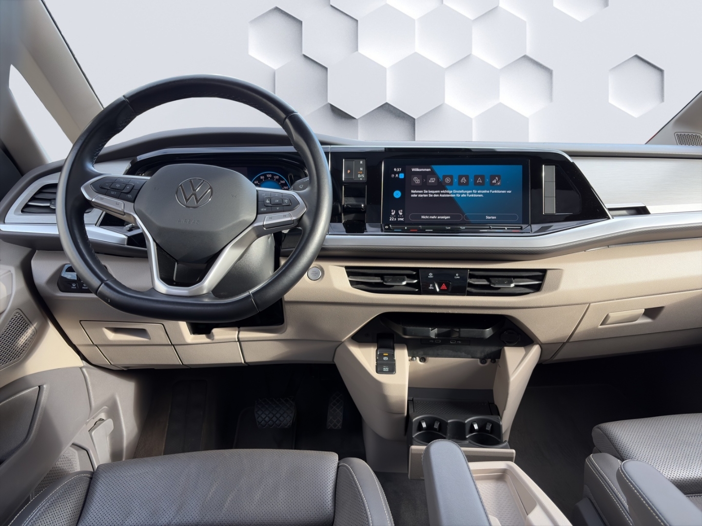 T7 Multivan Life LÜ 2.0TSI 150kW DSG AHZV MatrixLED PanDach HuD GJR ACC Rückfahrkamera Sitzheizung
