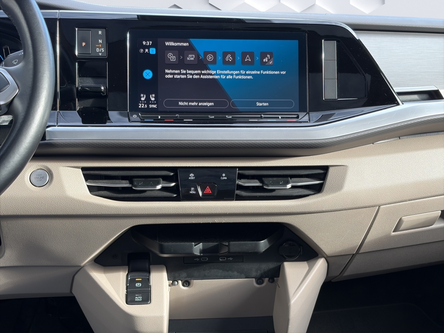 T7 Multivan Life LÜ 2.0TSI 150kW DSG AHZV MatrixLED PanDach HuD GJR ACC Rückfahrkamera Sitzheizung