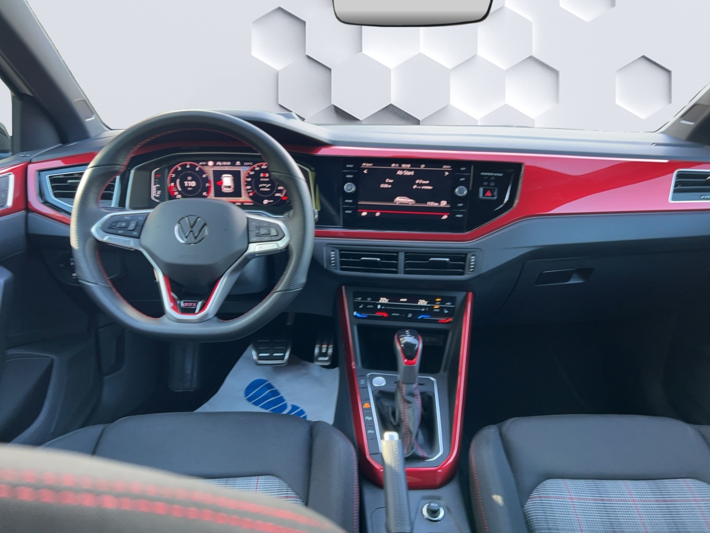 Polo GTI 2.0TSI 152kW DSG MatrixLED ACC Rückfahrkamera ParkAssist Sitzheizung