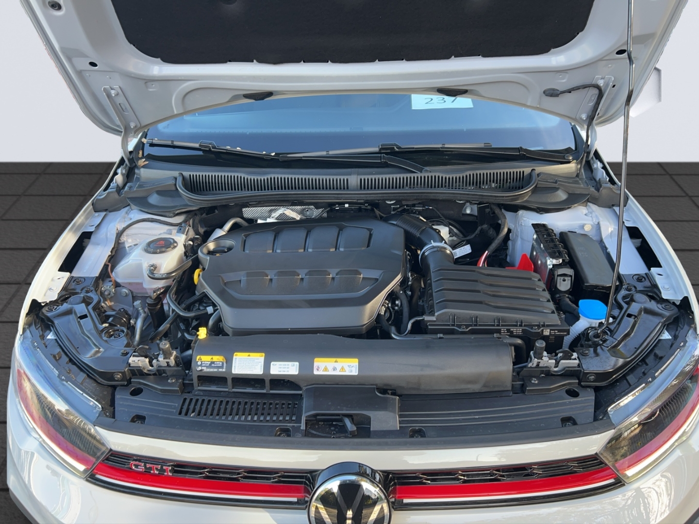 Polo GTI 2.0TSI 152kW DSG MatrixLED ACC Rückfahrkamera ParkAssist Sitzheizung
