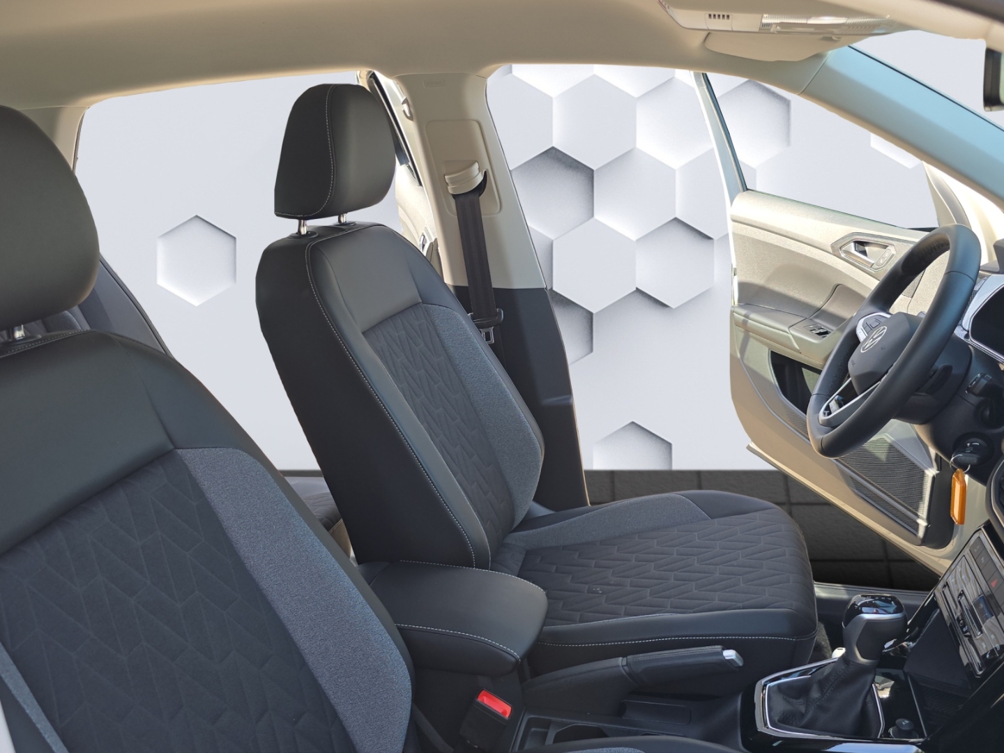 T-Cross ENERGY 1.0TSI 85kW DSG LED GJR PDC ACC Sitzheizung