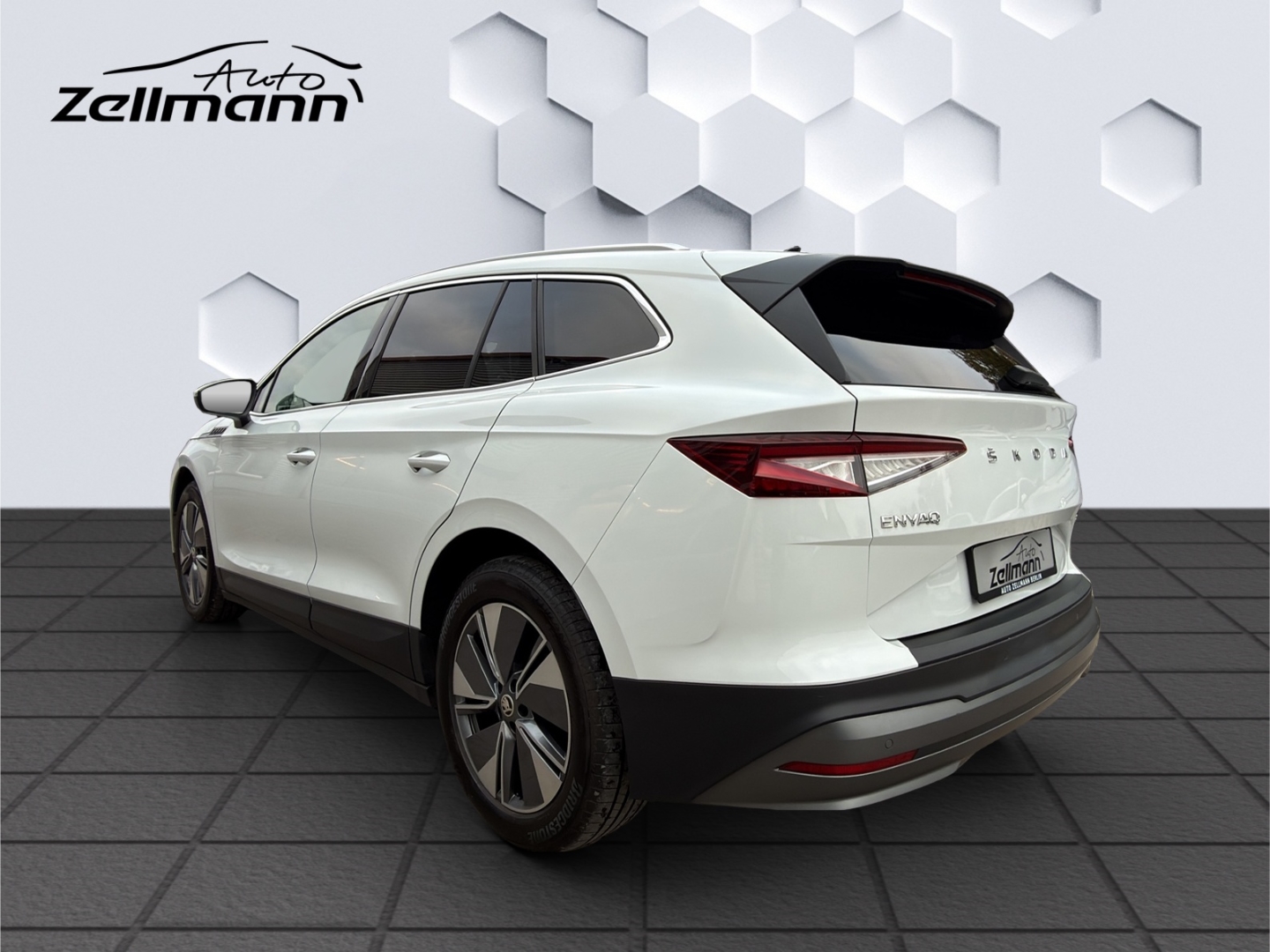 ENYAQ iV 80x 195kW 4x4 AHZV MatrixLED HuD ACC 360°Kamera Sitzheizung