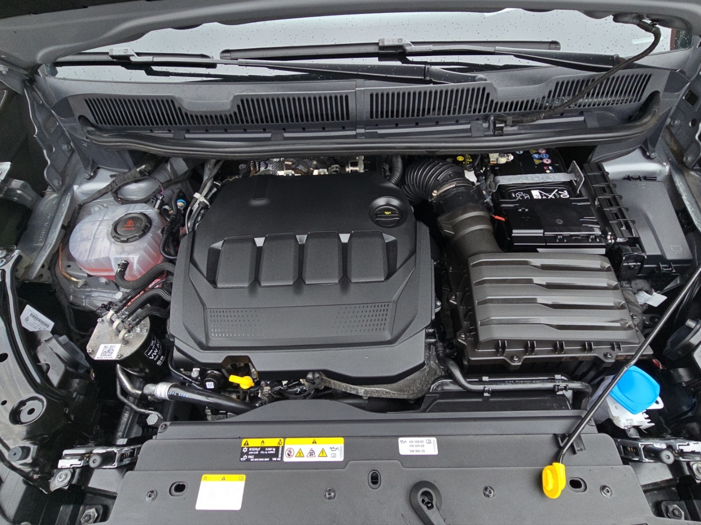 Caddy Life 2.0TDI 75kW SG GJR PDC ACC Sitzheizung