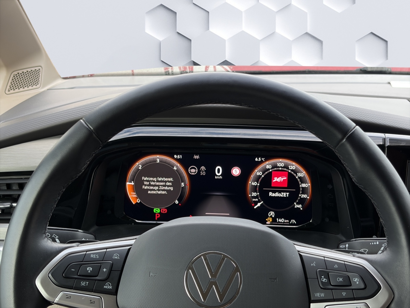 T7 Multivan LÜ 2.0TDI DSG AHZV MatrixLED ACC DCC 360°Kamera Standheizung Sitzheizung 7-Sitzer