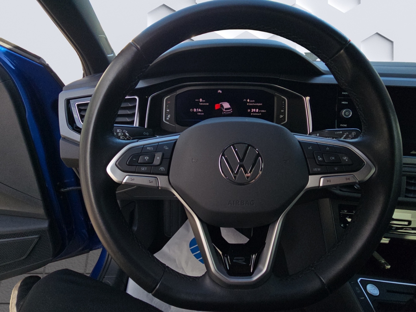 Polo R-Line 1.0TSI 85kW DSG MatrixLED ACC Rückfahrkamera ParkAssist Sitzheizung