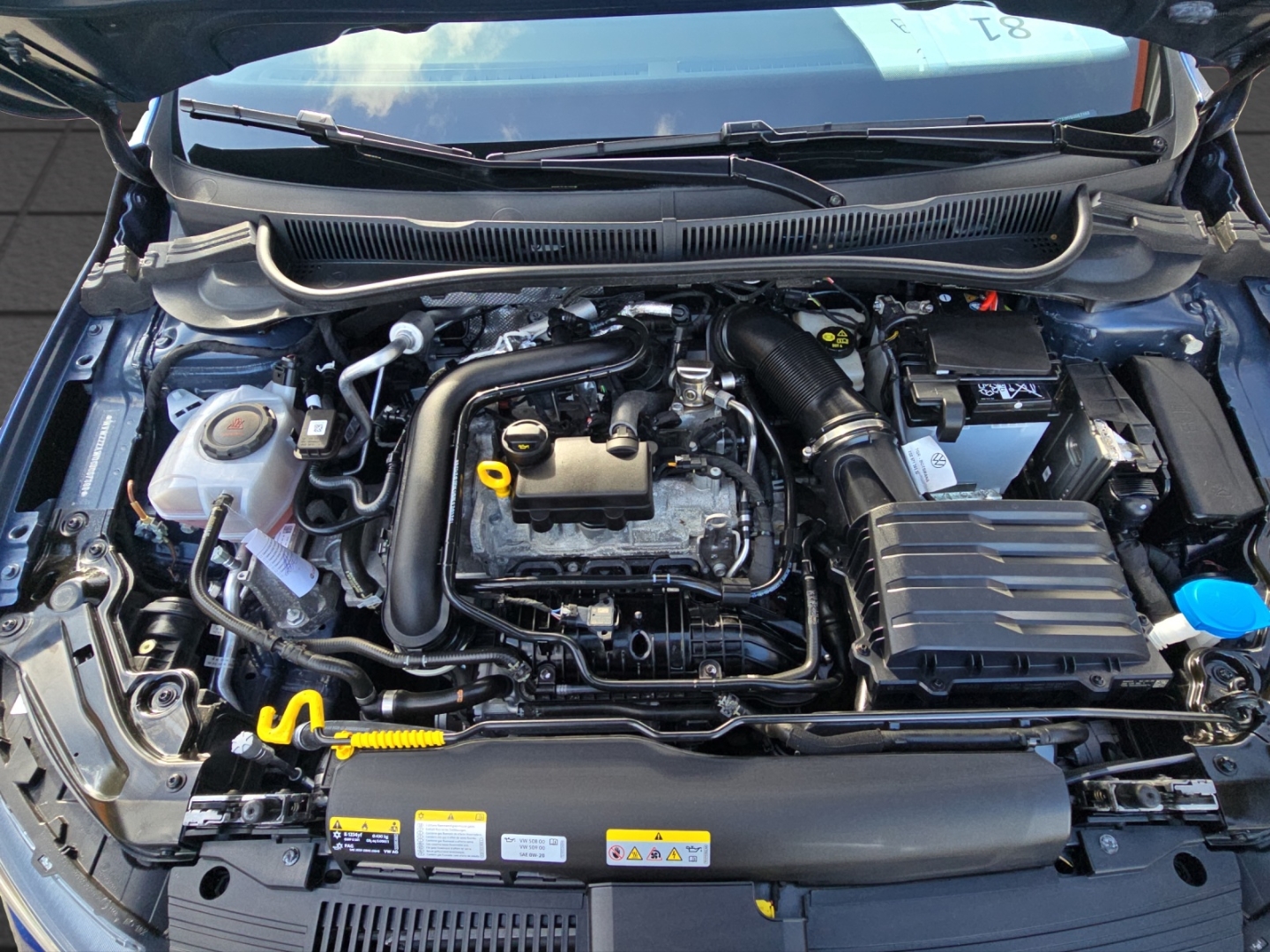 Polo R-Line 1.0TSI 85kW DSG MatrixLED ACC Rückfahrkamera ParkAssist Sitzheizung