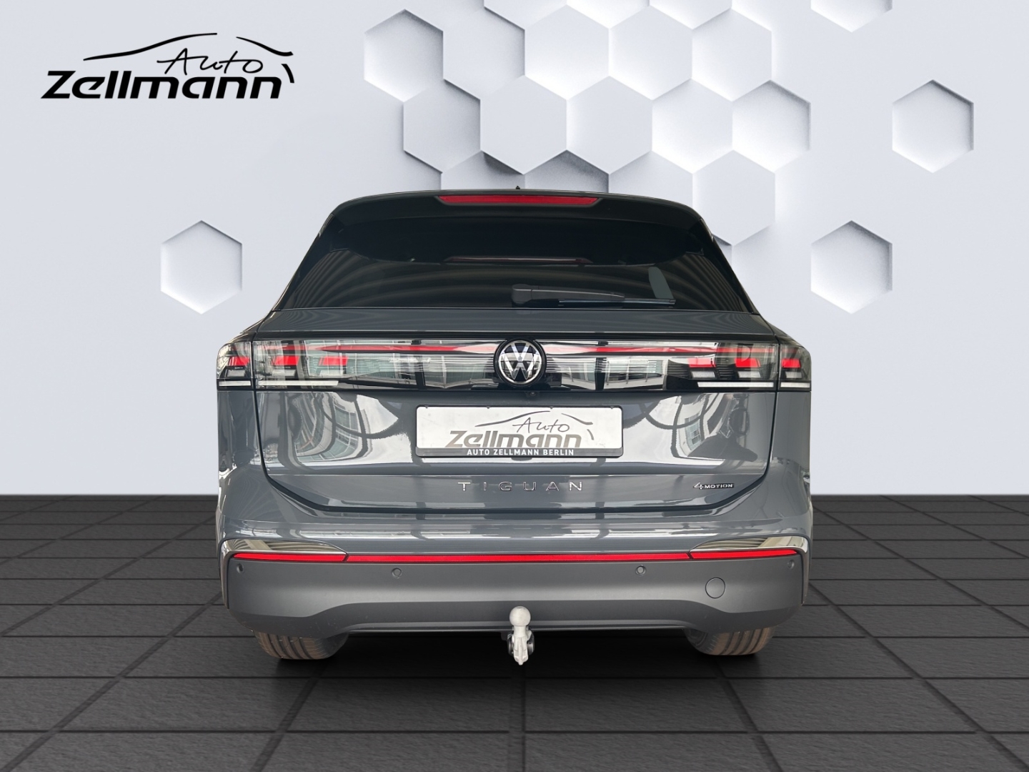 Tiguan EL 2.0l TSI 4MOTION DSG StHz AHK W+S Reifen