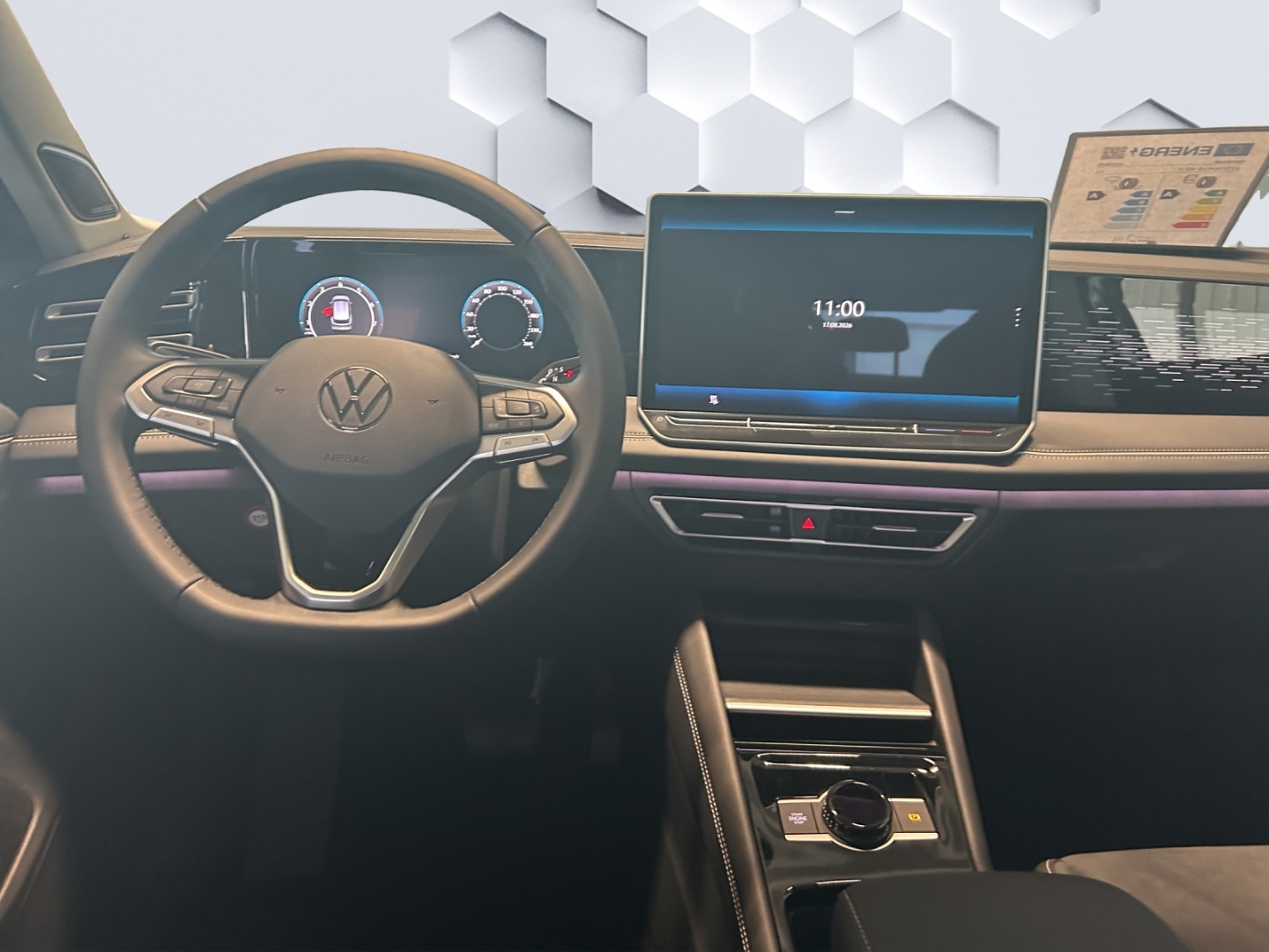 Tiguan EL 2.0l TSI 4MOTION DSG StHz AHK W+S Reifen