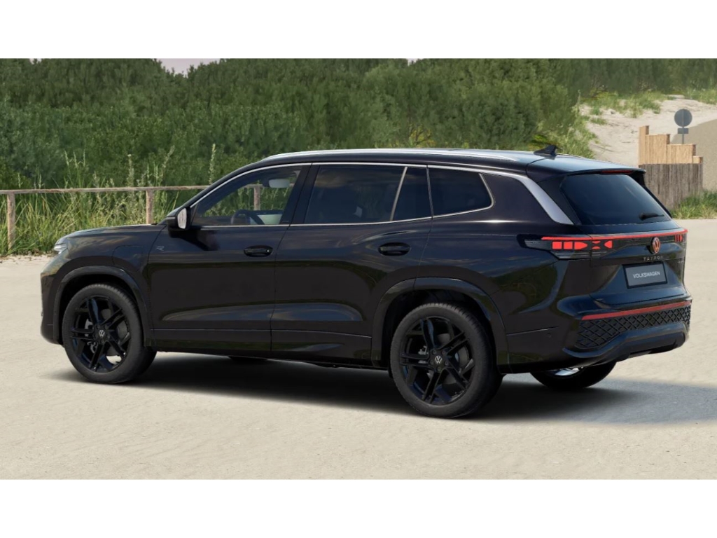 Tayron 1.5 TSI R-Line 1.5l eHybrid DSG Leder AhK W+S Reifen