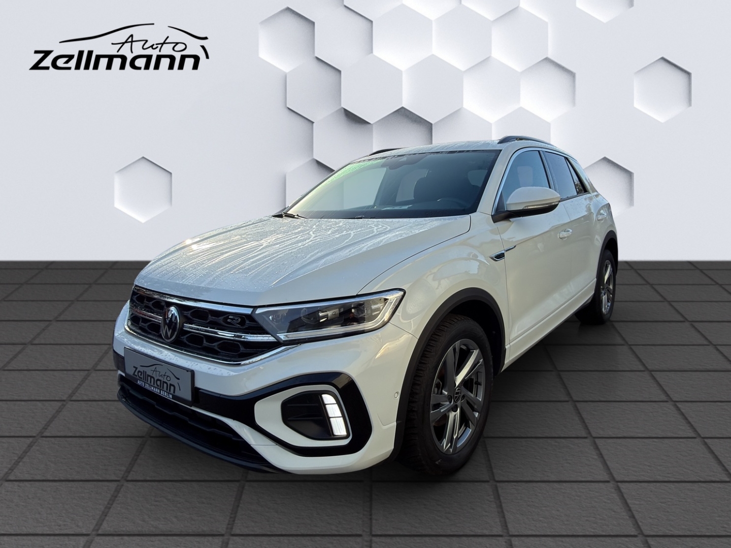 T-Roc R-Line 1.5TSI 110kW DSG AHZV LED GJR ACC Rückfah...