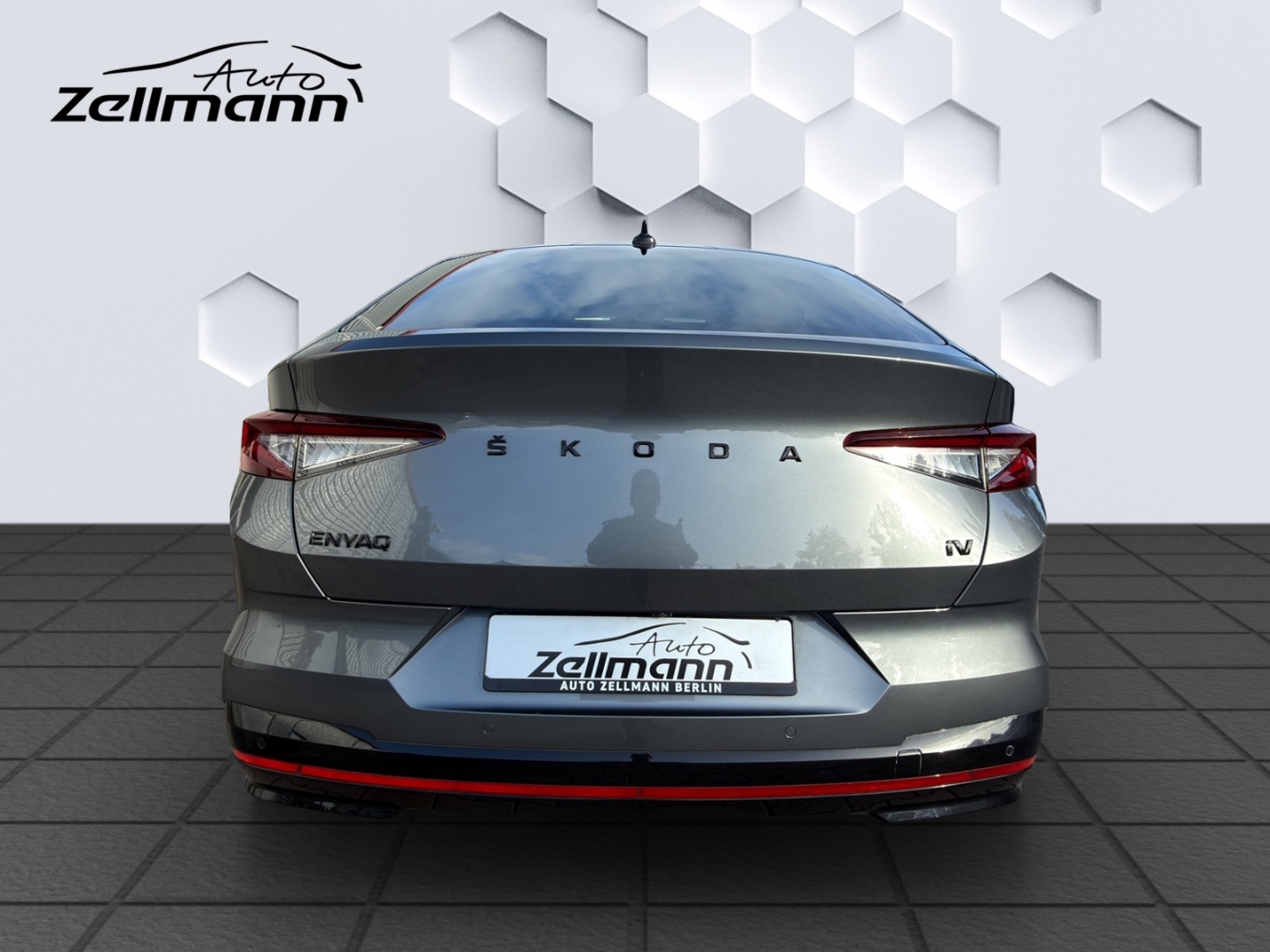 Enyaq Coupe RS 220kW MatrixLED PanoDach ACC Rückfahrkamera Head up Display Wärmepumpe