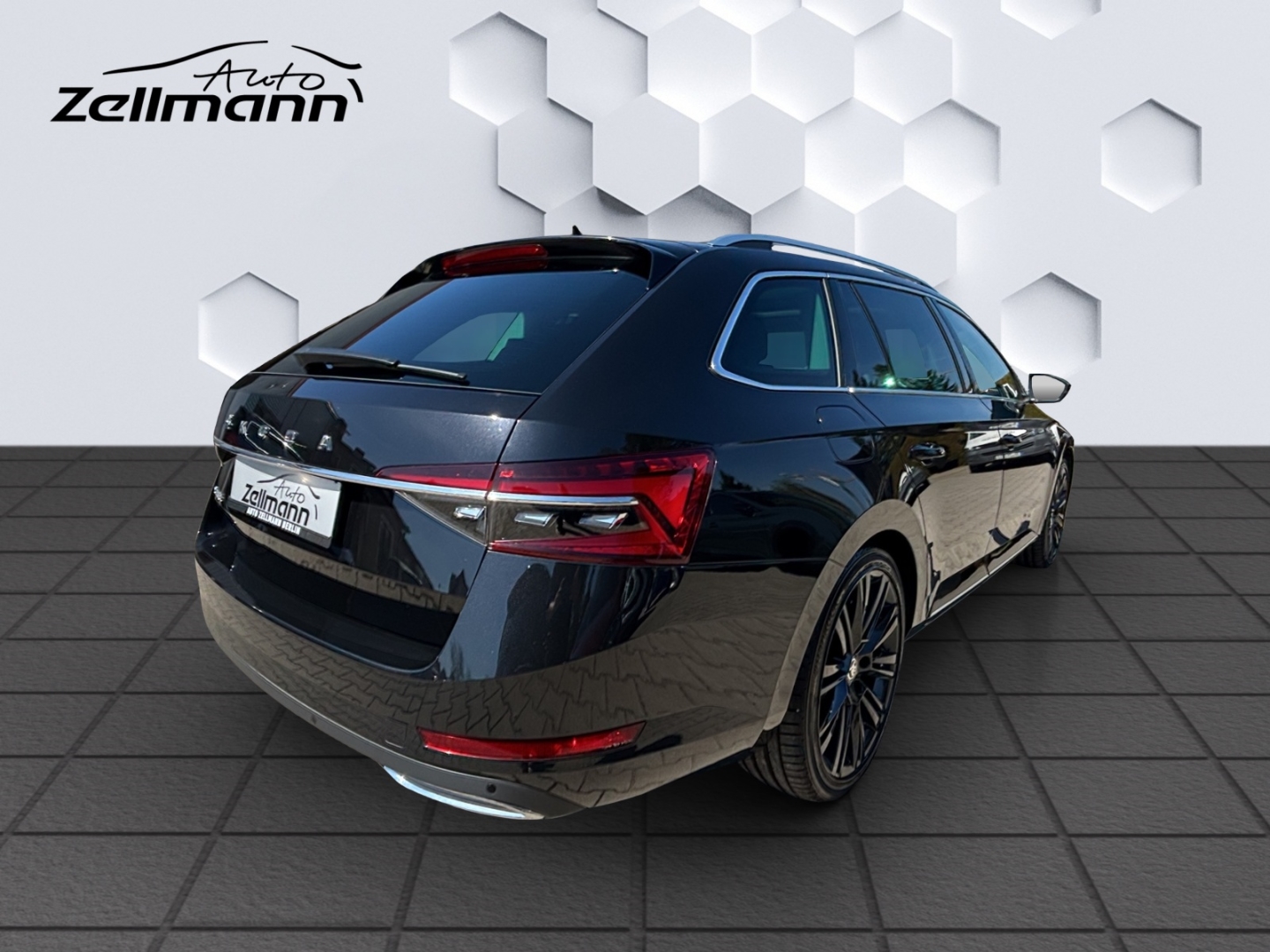 Superb Combi L&K 2.0TDI 147kW AHZV MatrixLED PanoDach ACC Sitzheizung