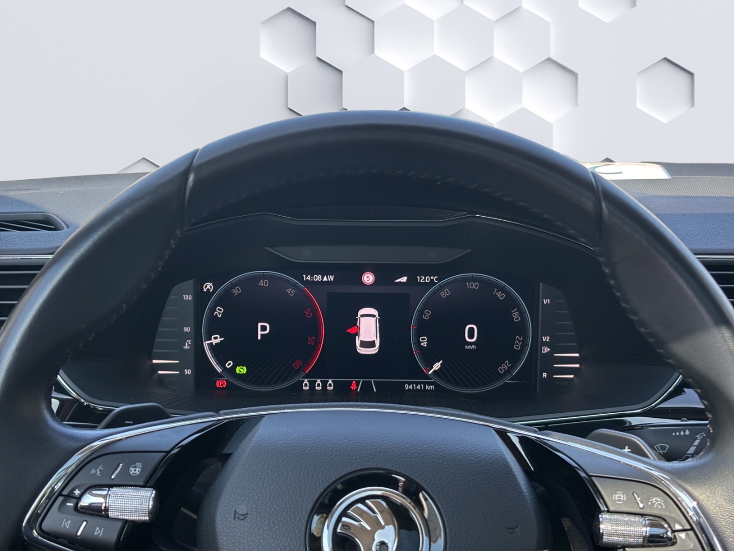 Superb Combi L&K 2.0TDI 147kW AHZV MatrixLED PanoDach ACC Sitzheizung