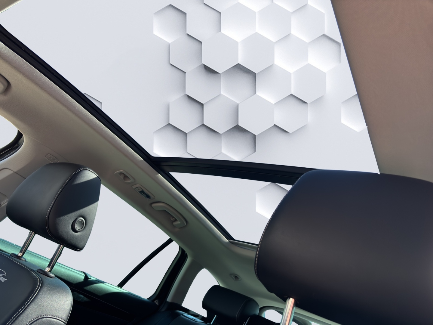 Superb Combi L&K 2.0TDI 147kW AHZV MatrixLED PanoDach ACC Sitzheizung