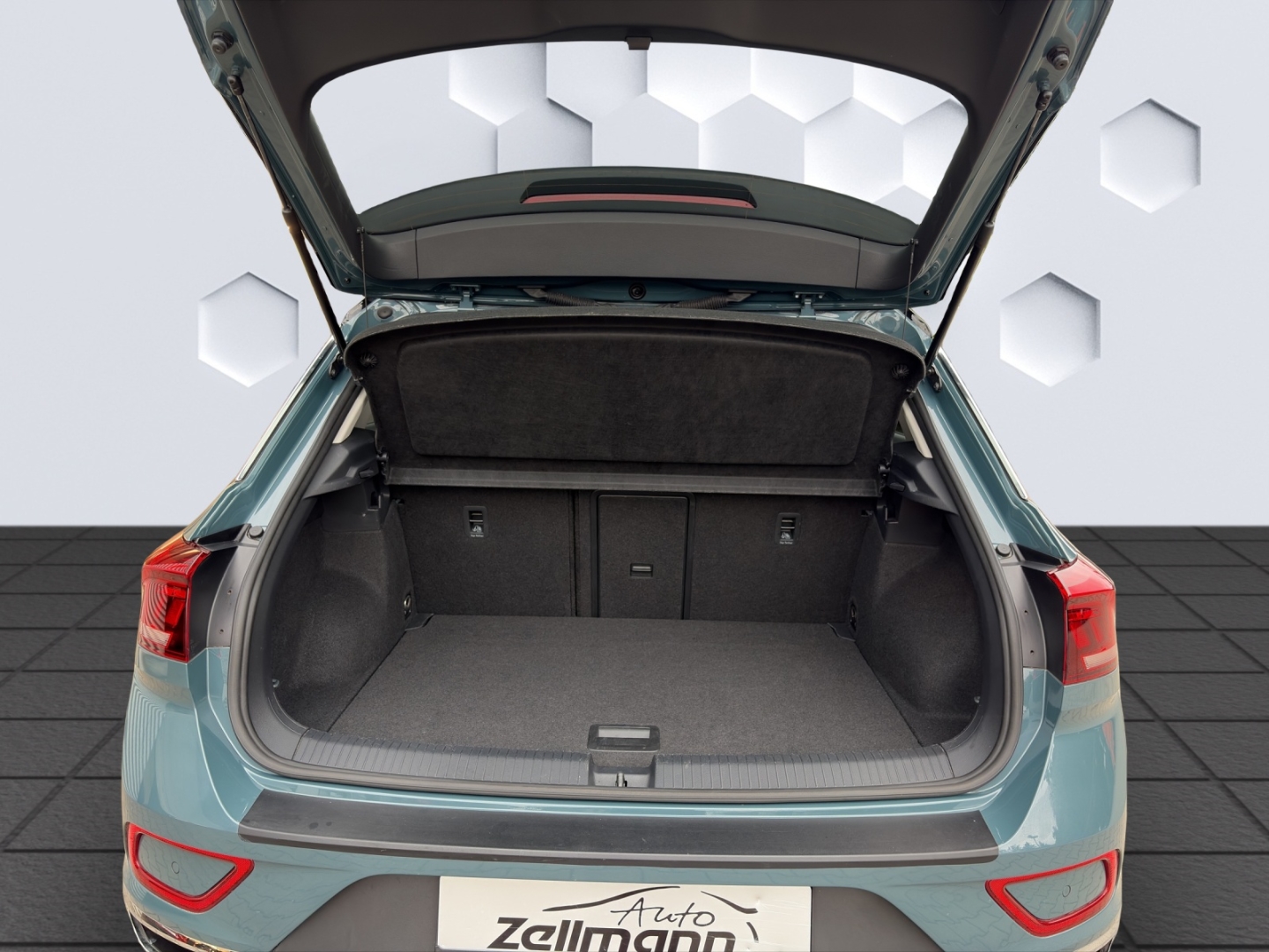 T-Roc Style 1.5 TSi DSG AHZV LED ACC ParkAssist Sitzheizung