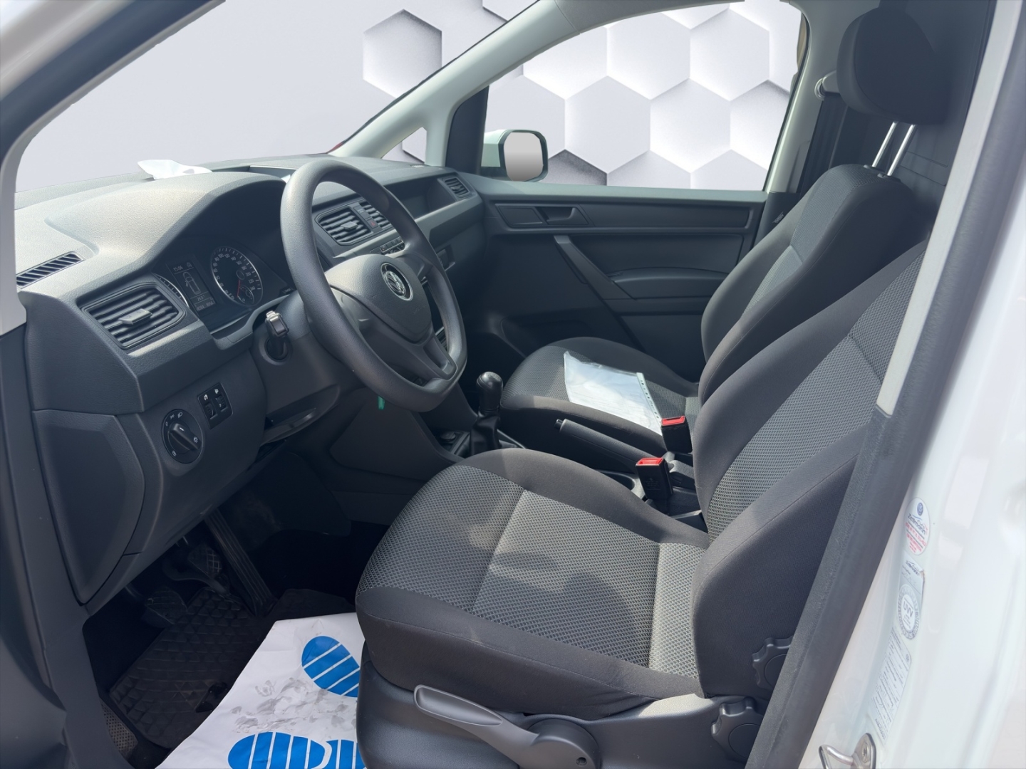 Caddy Kasten 2.0 TDI 75kW PDC Rückfahrkamera Sitzheizung Standheizung Klima