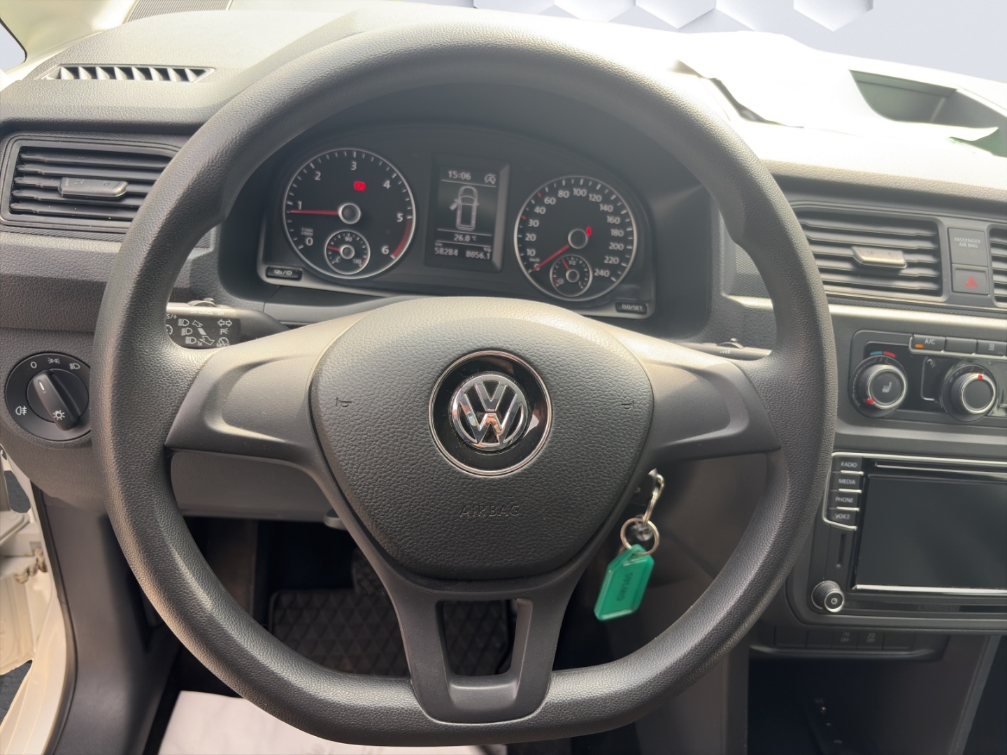 Caddy Kasten 2.0 TDI 75kW PDC Rückfahrkamera Sitzheizung Standheizung Klima