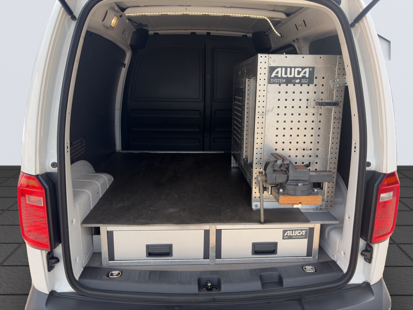 Caddy Kasten 2.0 TDI 75kW PDC Rückfahrkamera Sitzheizung Standheizung Klima