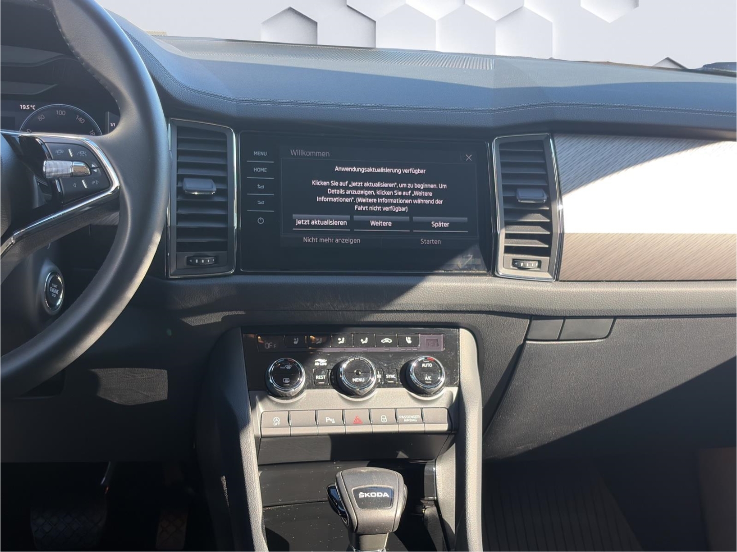 Kodiaq Style 1.5TSI 110kW DSG MatrixLED PDC ACC Sitzheizung