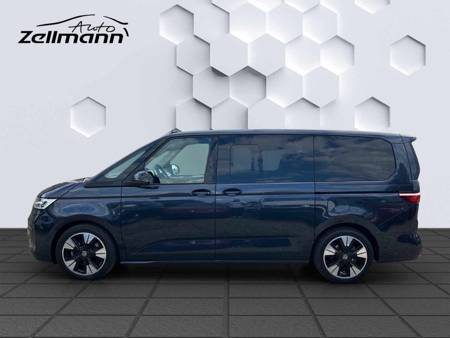 T7 Multivan lang Life 2.0TDI 110kW AHZV MatrixLED ACC DCC 360°Kamera ParkAssist Sitzheizung Standheizung 7-Sitzer