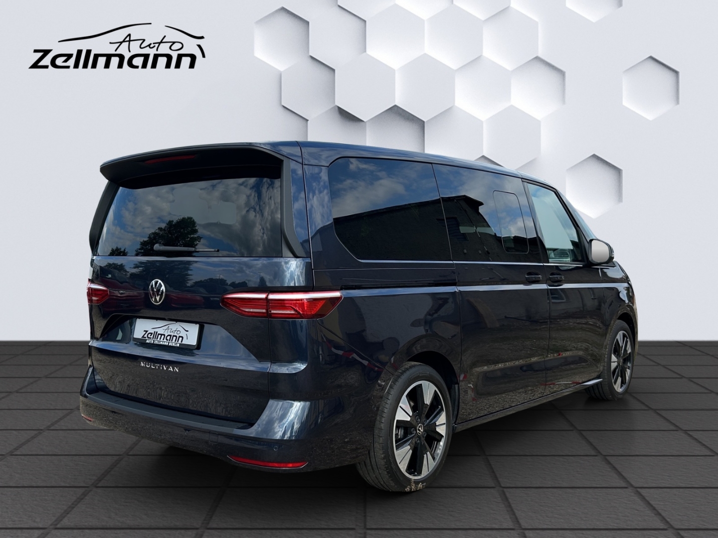 T7 Multivan lang Life 2.0TDI 110kW AHZV MatrixLED ACC DCC 360°Kamera ParkAssist Sitzheizung Standheizung 7-Sitzer