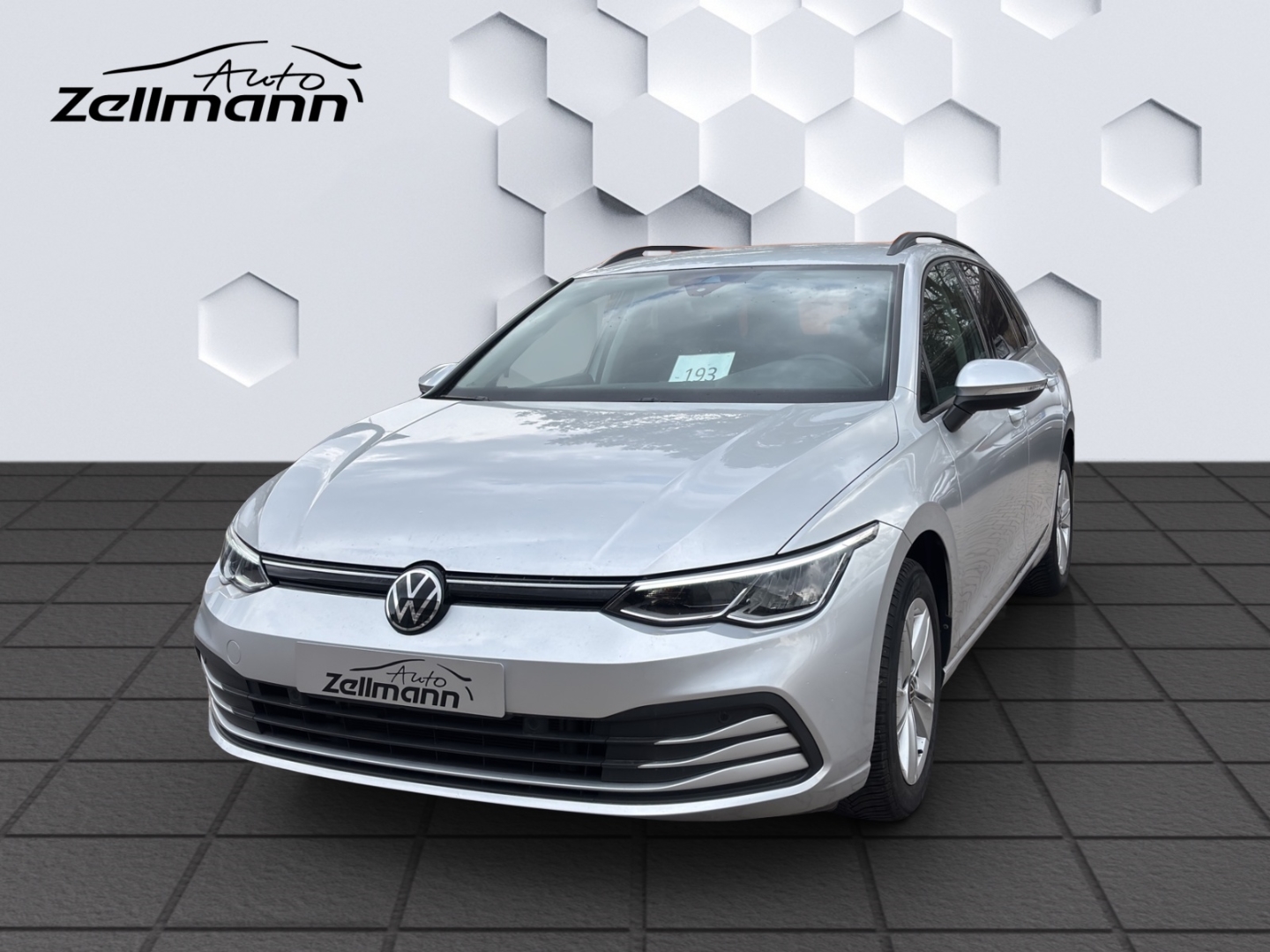 Golf VIII Life 2.0TDI 85kW AHZV LED GJR ACC Rückfahrkamera Sitzheizung