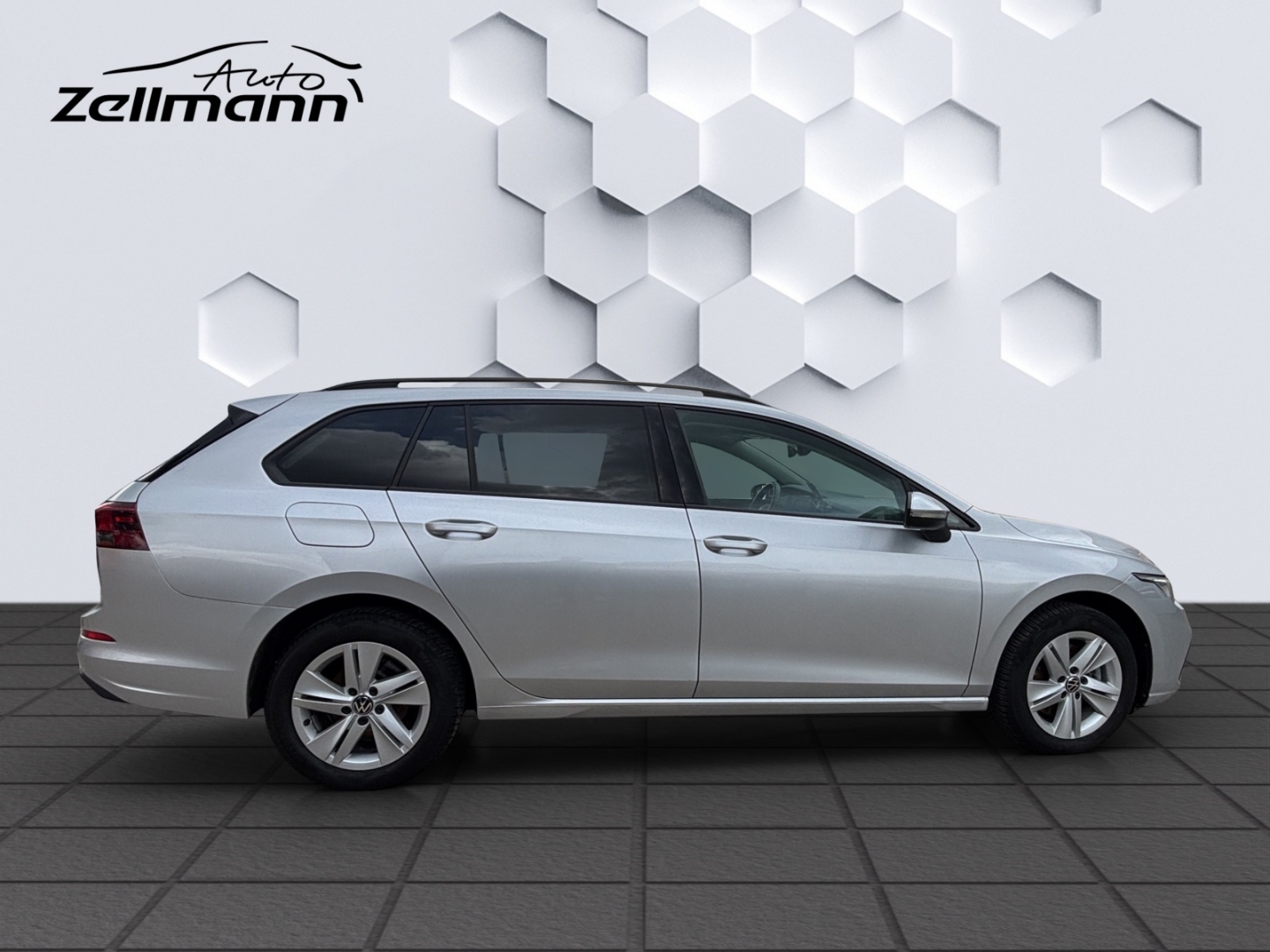 Golf VIII Life 2.0TDI 85kW AHZV LED GJR ACC Rückfahrkamera Sitzheizung