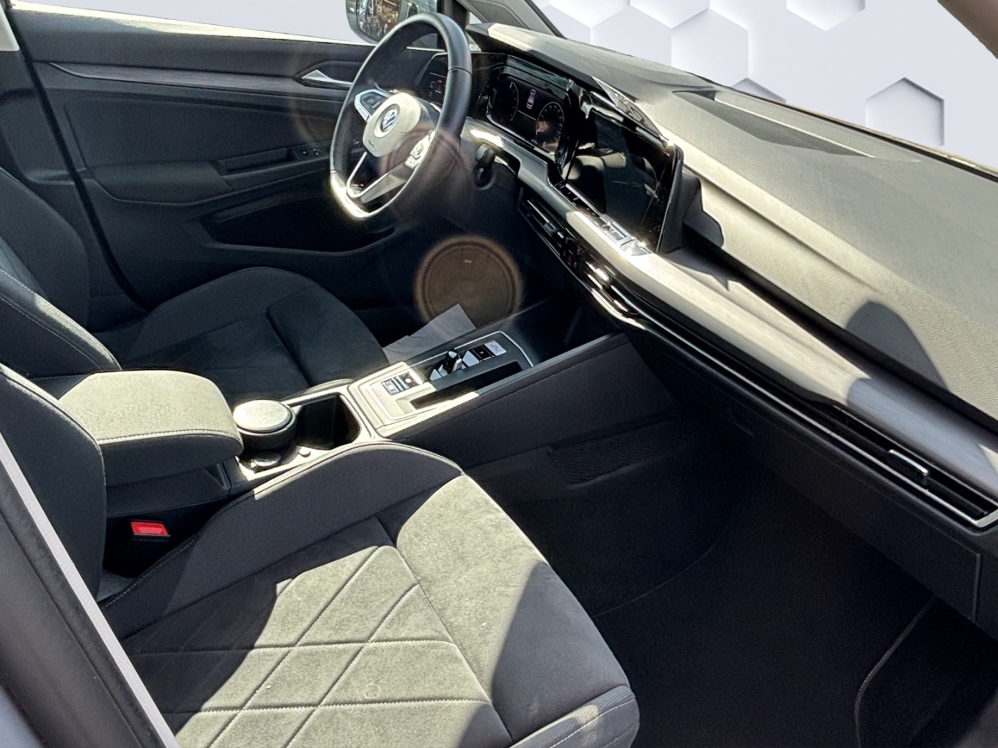 Golf VIII 1.4 EU6d Style 1.4l eHybrid 110kW DSG LED ACC Rückfahrkamera Sitzheizung