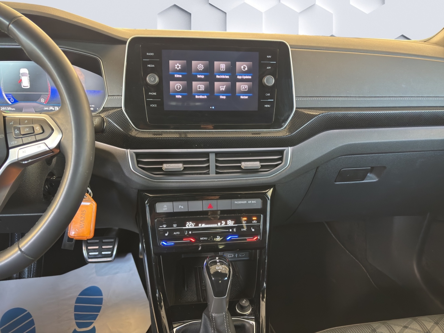 T-Cross 110 kW R-Line 1.5 TSI AHZV LED GJR ACC Rückfahrkamera Sitzheizung