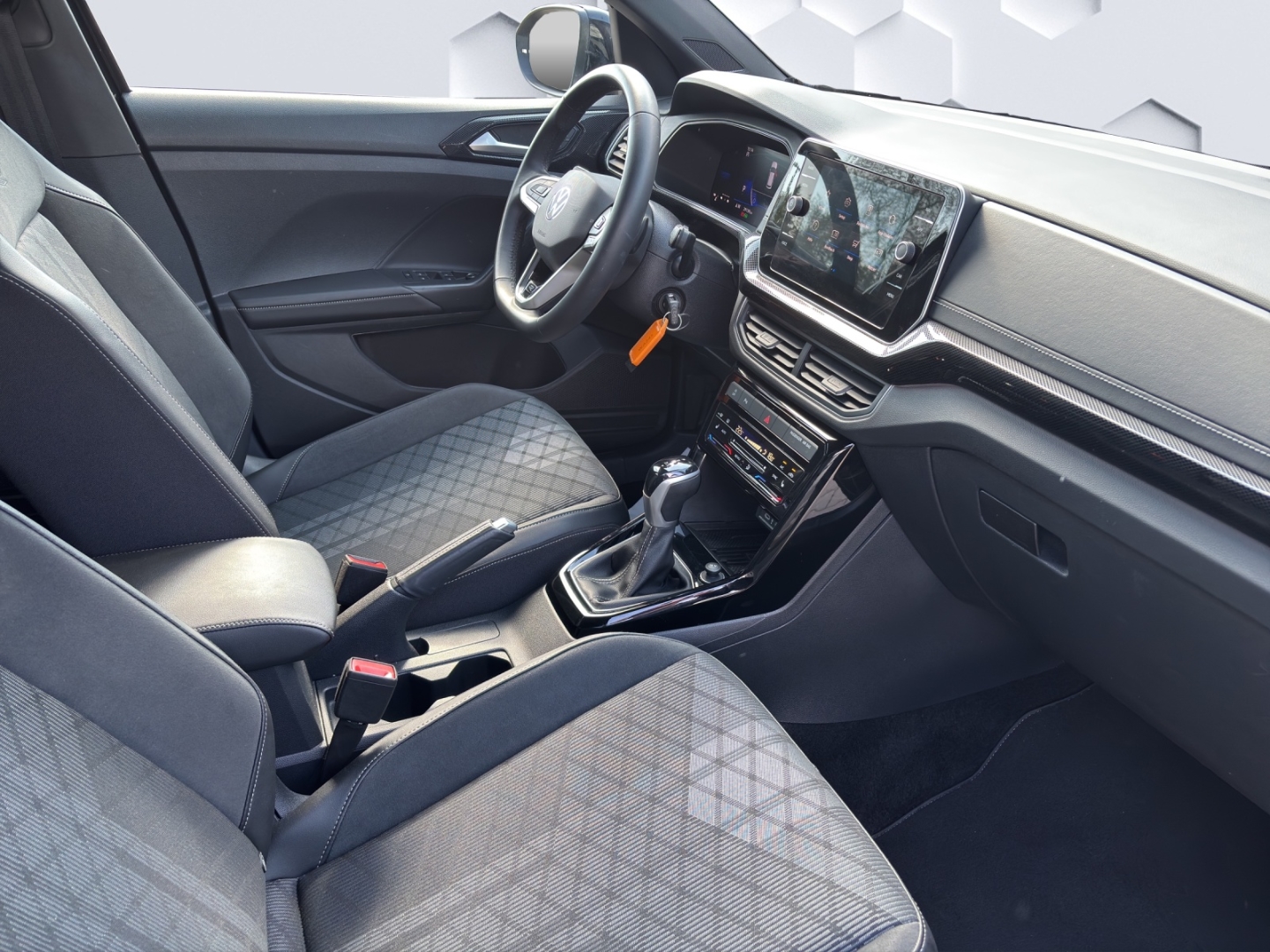 T-Cross 110 kW R-Line 1.5 TSI AHZV LED GJR ACC Rückfahrkamera Sitzheizung