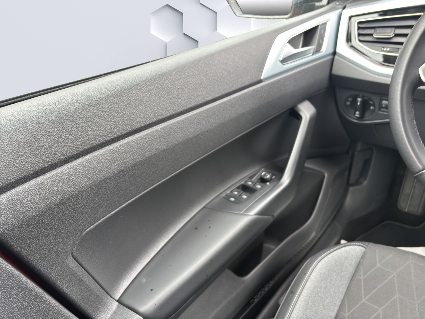 Polo VI Goal 1.0 TSI 85kW AHZV LED GJR ACC Rückfahrkamera Sitzheizung